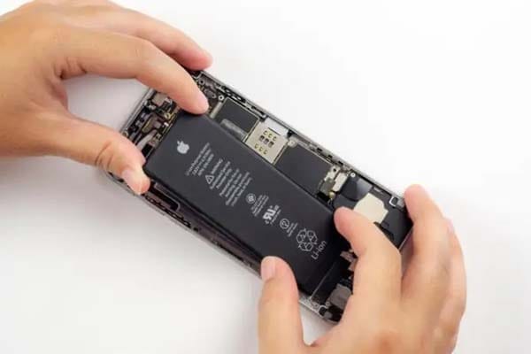 Thông tin dung lượng pin iPhone 14 (Plus, Pro và Pro Max) 8 pin iphone 14 tieu chuan