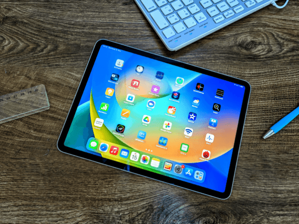 iPad Pro M2 11 inch 2022 5G 256GB 99% 10 iPad Pro 11 inch 2022 M2 5G 256GB 99 4