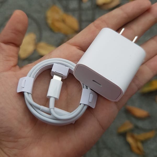 Củ sạc iphone 18w 8 cu sac apple iphone 18w 1 1